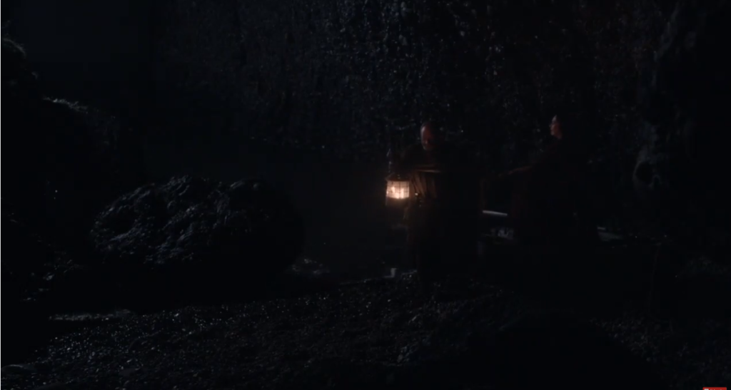 Melisandre Shadow-baby cave